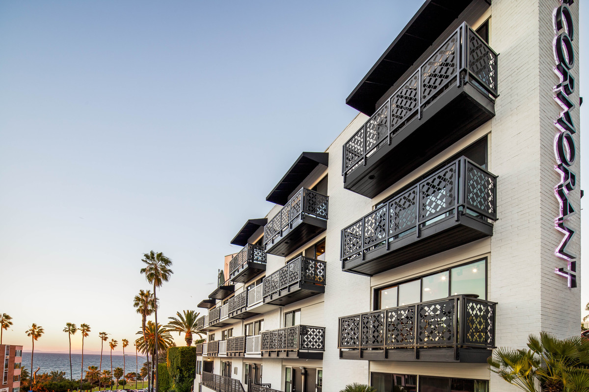 La Jolla’s Best Spring Activities for Couples